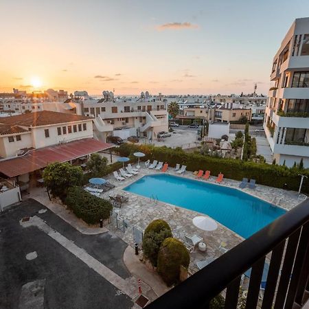 Alexis Apartments - Lovely 2-Bedroom With Swimming Pool Paphos ภายนอก รูปภาพ