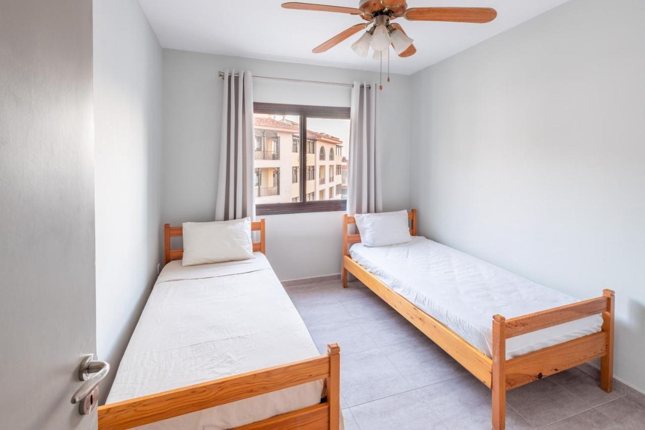 Alexis Apartments - Lovely 2-Bedroom With Swimming Pool Paphos ภายนอก รูปภาพ