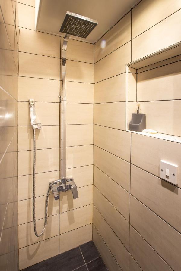 Alexis Apartments - Lovely 2-Bedroom With Swimming Pool Paphos ภายนอก รูปภาพ